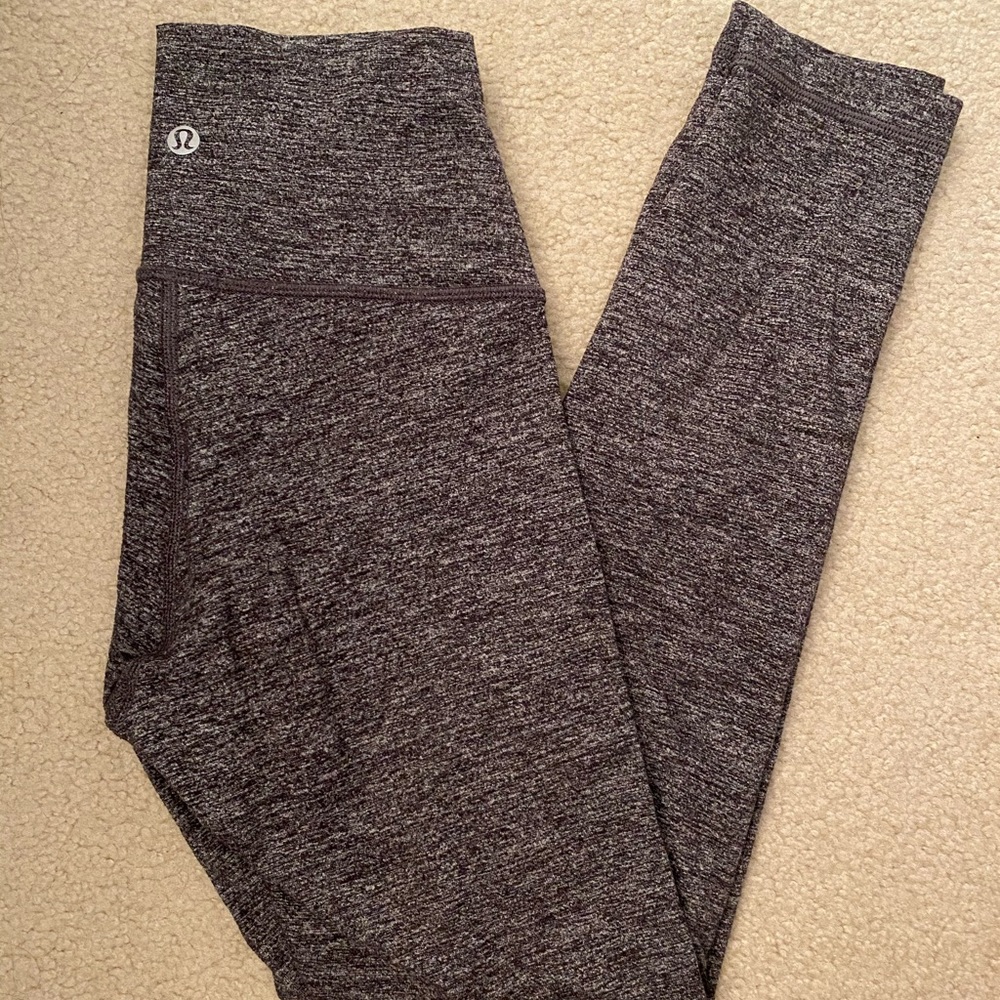 Lululemon Wunder Under leggings